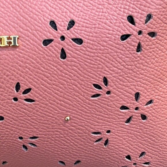 Coach Pink Crossgrain Leather Laser Cut Wristlet (EUC) - Picture 8 of 13